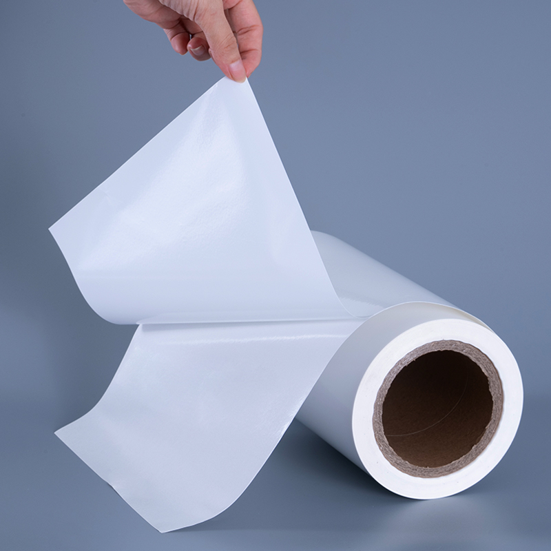 Materiales de etiquetas de película de vinilo PET brillante de 25mic con rollo gigante de adhesivo acrílico para impresión de inyección de tinta