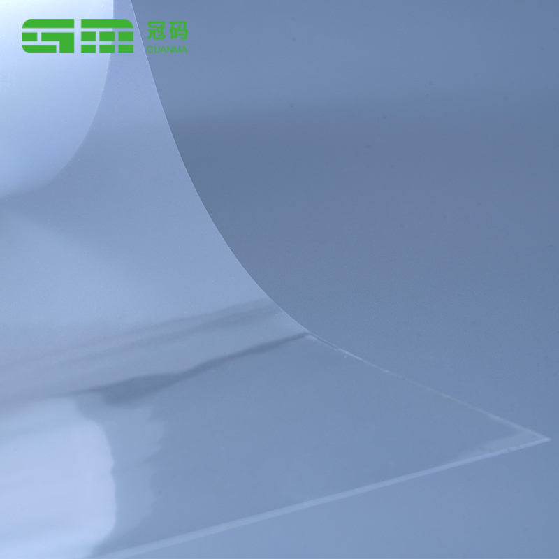 Rollo gigante de PP autoadhesivo transparente de 50mic con adhesivo permanente